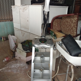 Thanh lý máy uốn tóc