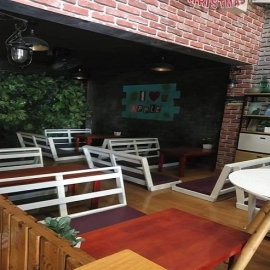 Thanh lý bàn ghế cafe ngồi bệt