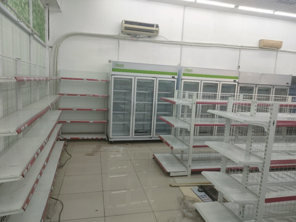thanh lý kệ siêu thị dĩ an