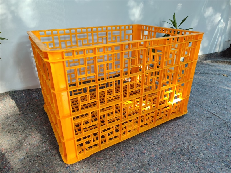 Các loại kệ và rổ nhựa dày cho khu vực bếp