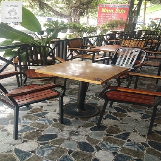 Bàn ghế cafe sân vườn
